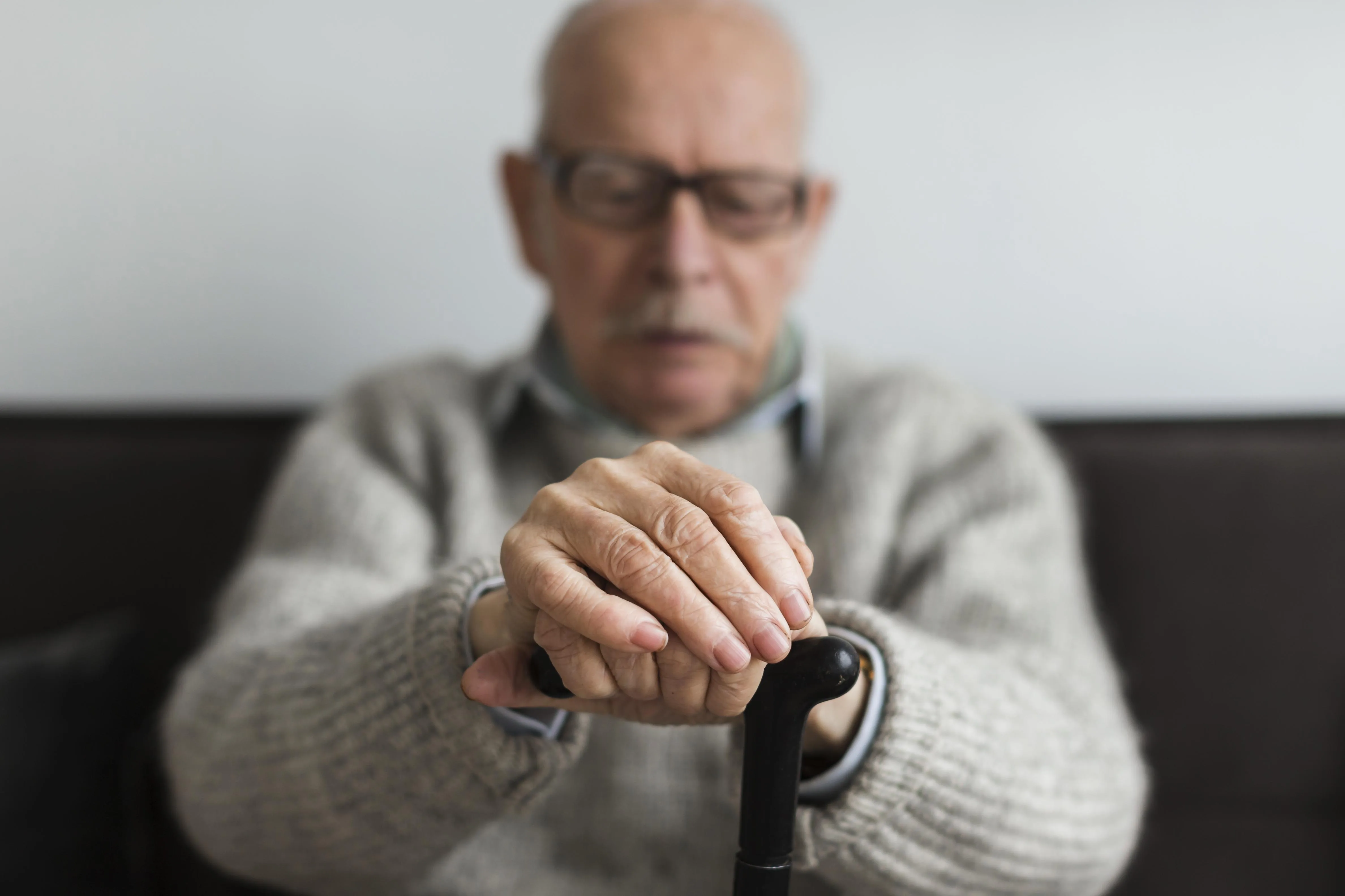 Does Parkinson’s affect memory? Signs, causes and how therapy can help