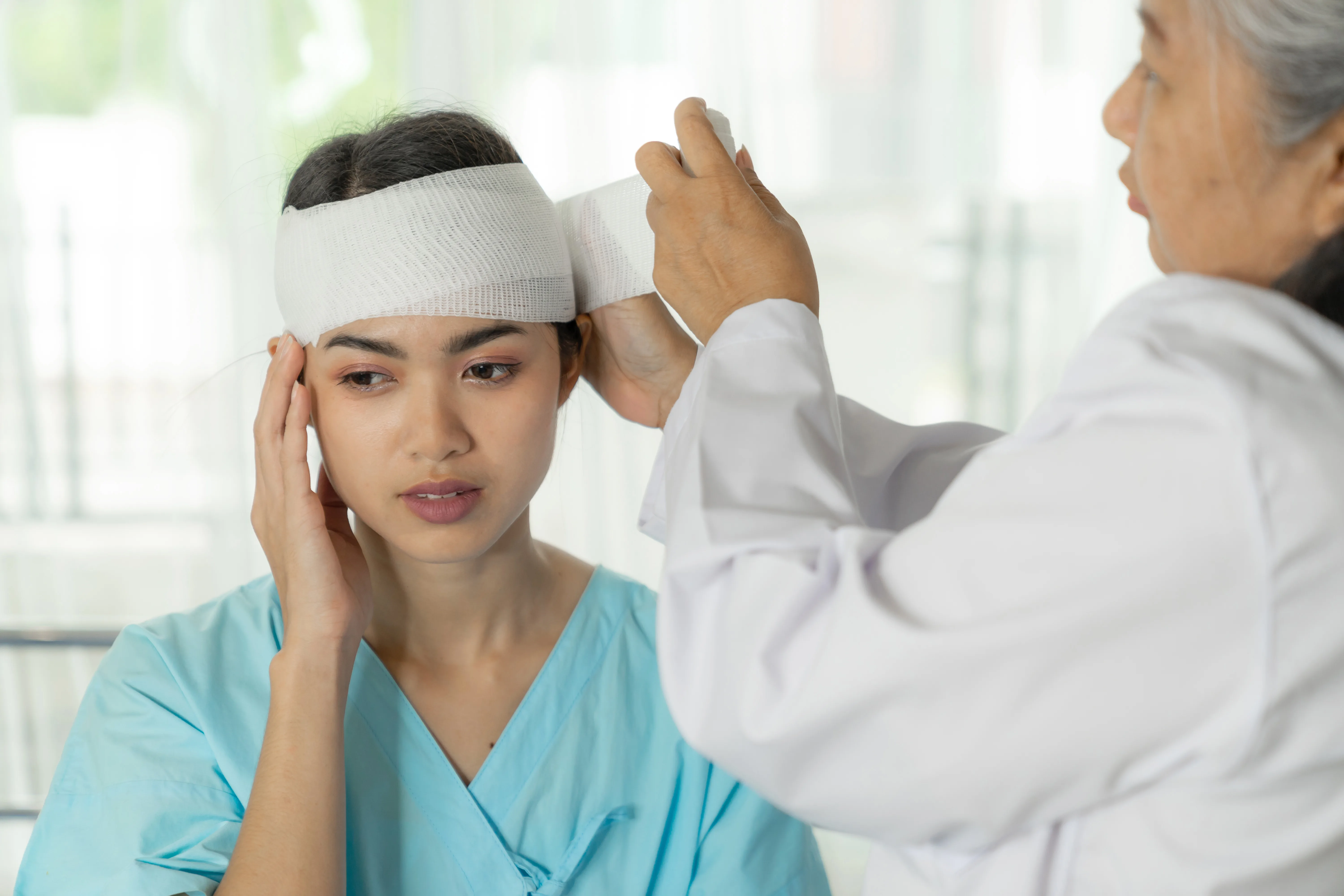 Brain Injury Symptoms in Adults: From Mild Signs to Serious Concerns